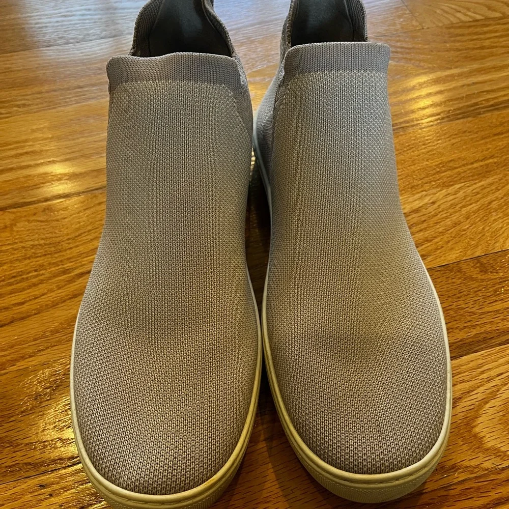Retired Rothy’s Chelsea Boots Size 8 - Picture 7 of 8